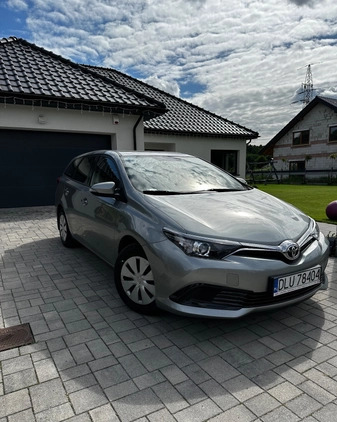 Toyota Auris cena 56000 przebieg: 117000, rok produkcji 2018 z Toruń małe 92